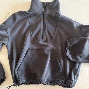 Lululemon half zip ribbed pull over